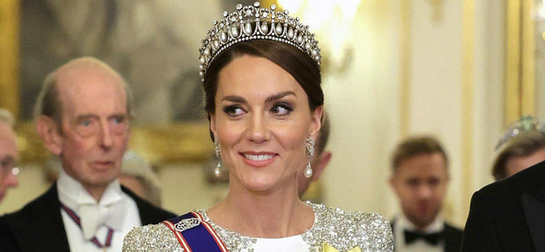 Kate Middleton’s Mother’s Day Photo Raises Health Concerns, Withdrawn ...