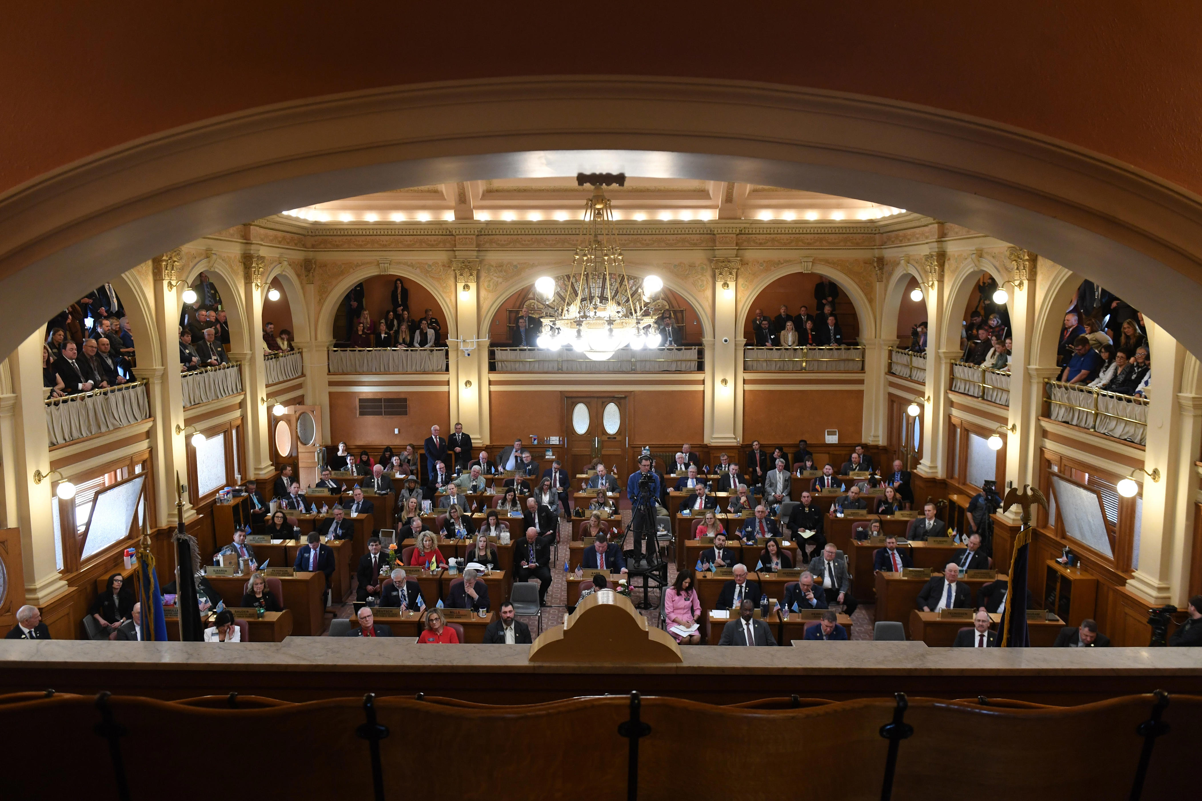 South Dakota Gov Kristi Noem Fills One Of Two Empty Seats In Legislature   AA1n8A8x.img