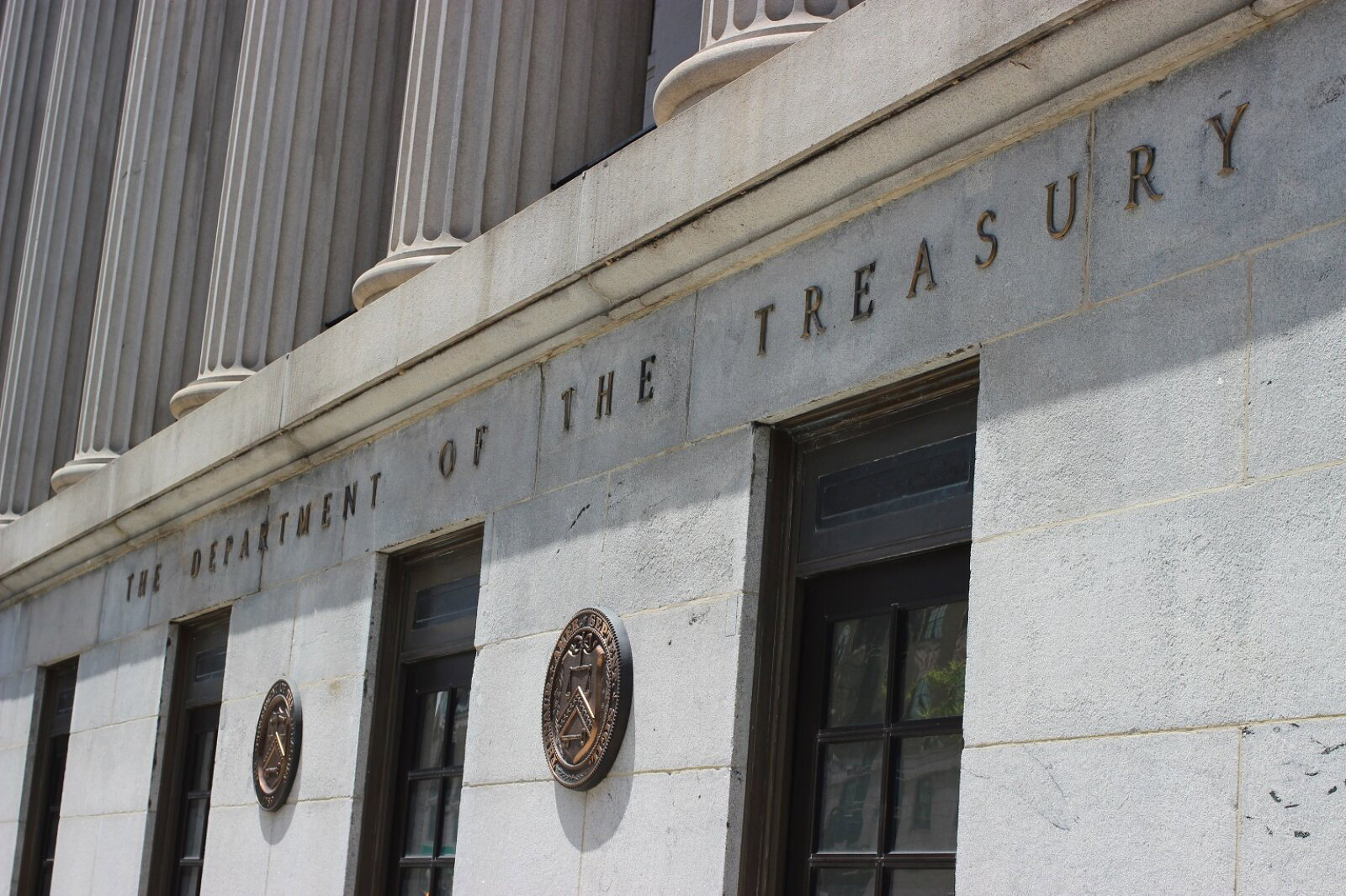 What's the Best Treasury ETF? 7 Options for Investors