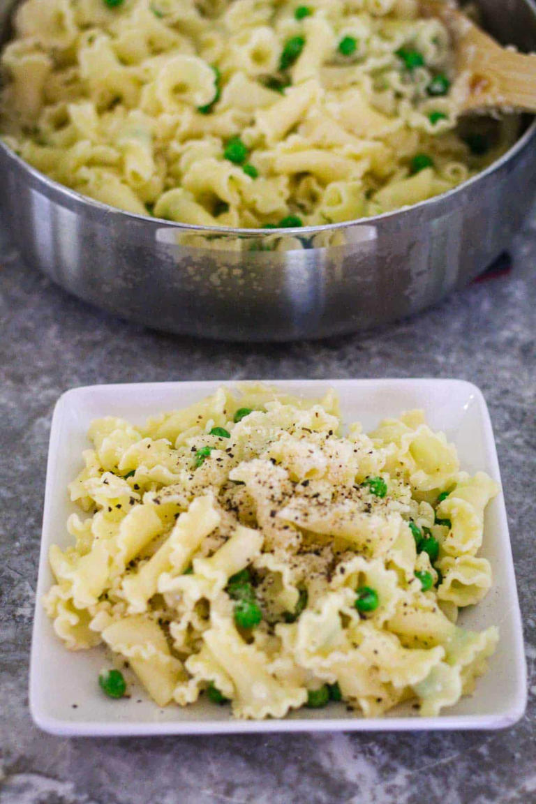 Gigli Pasta With Peas