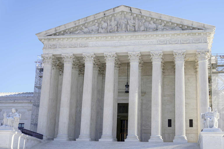 Supreme Court appears likely to curb federal agencies’ power