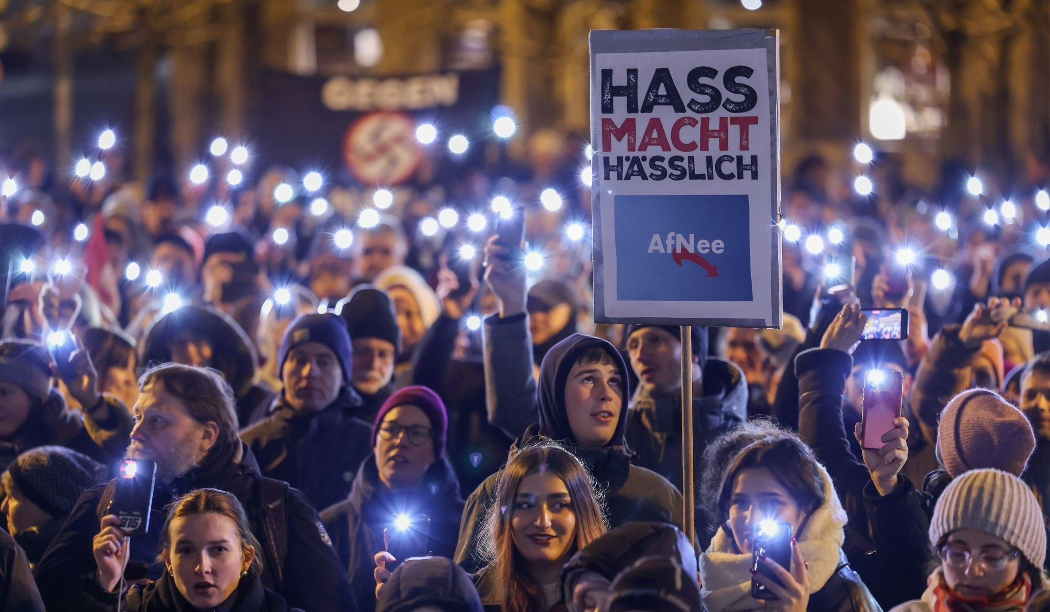 Bundeskanzler: Scholz Lobt Demos Gegen Rechts: „Wir Demokraten Sind Viele“