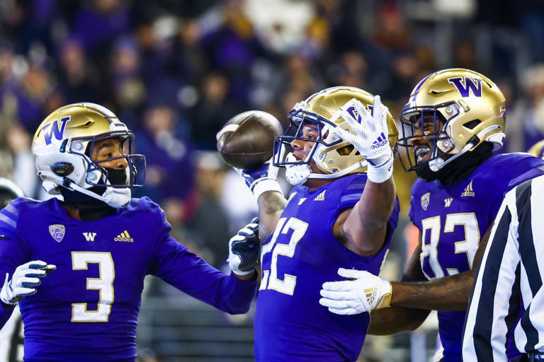 2024 Husky Depth Chart Wild Guesses Amid Roster Turnover