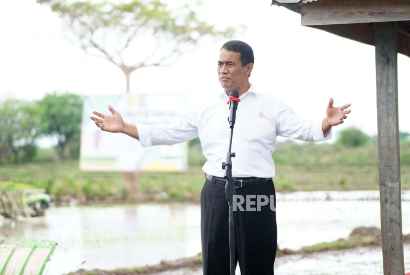 Bantu Pompanisasi, Mentan Pacu Lamongan Tanam Padi Tiga Kali Setahun