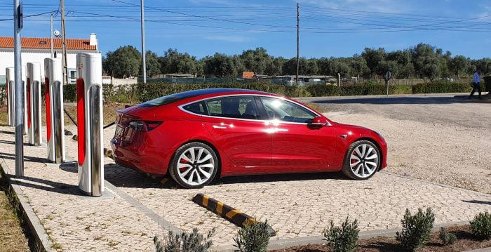 Model 3, veículos elétricos silenciosos