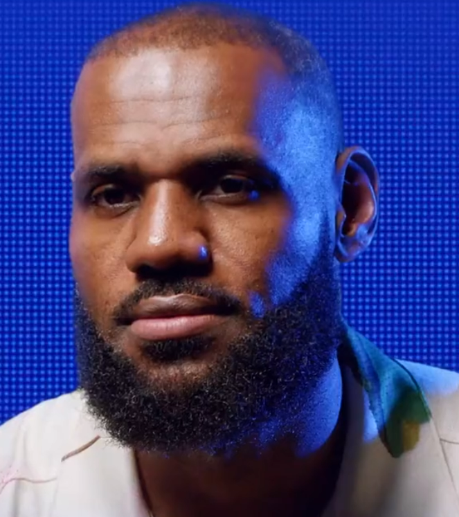 LeBron James sets new record during Lakers win