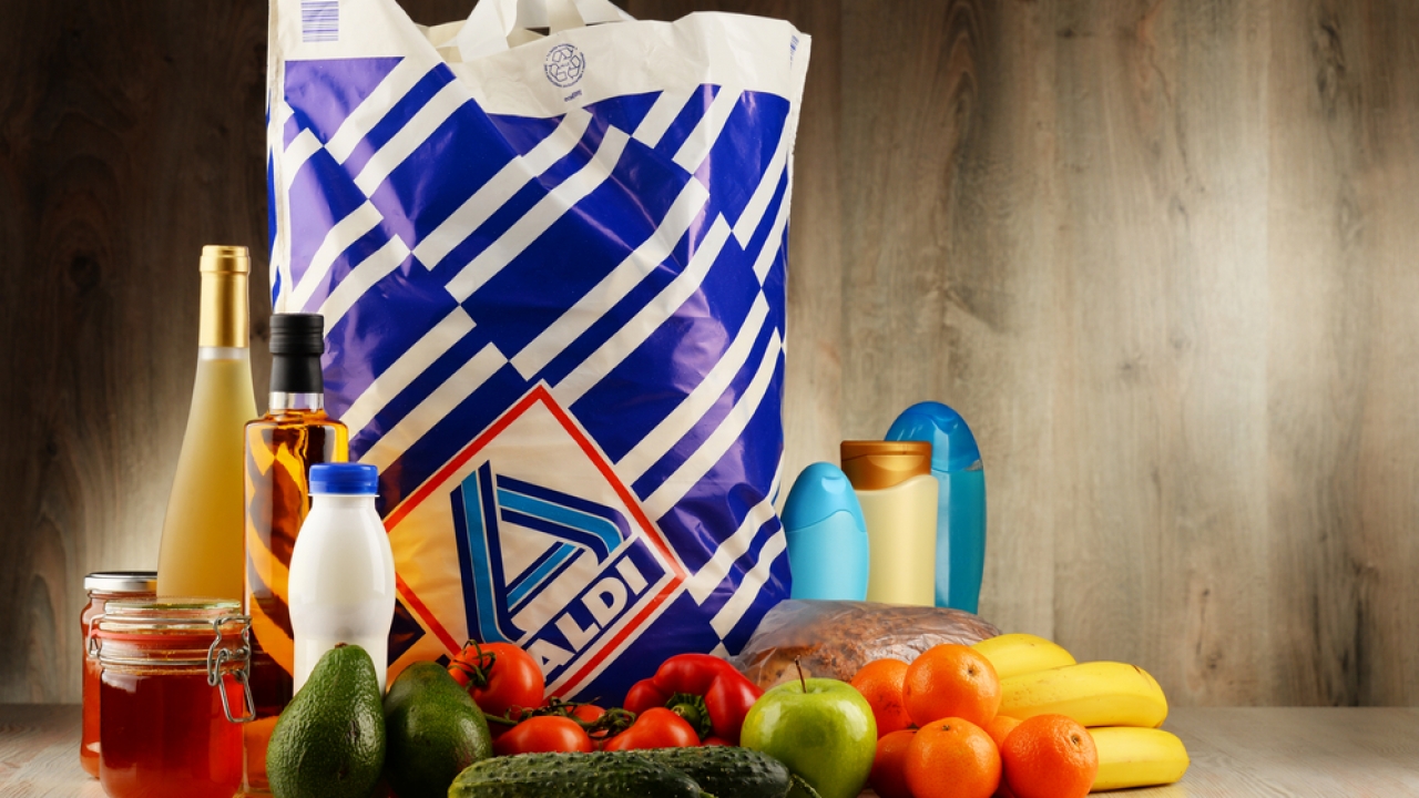 Aldi Eliminates Plastic Bags From All 2 300 Of Its Stores   AA1n8tmy.img