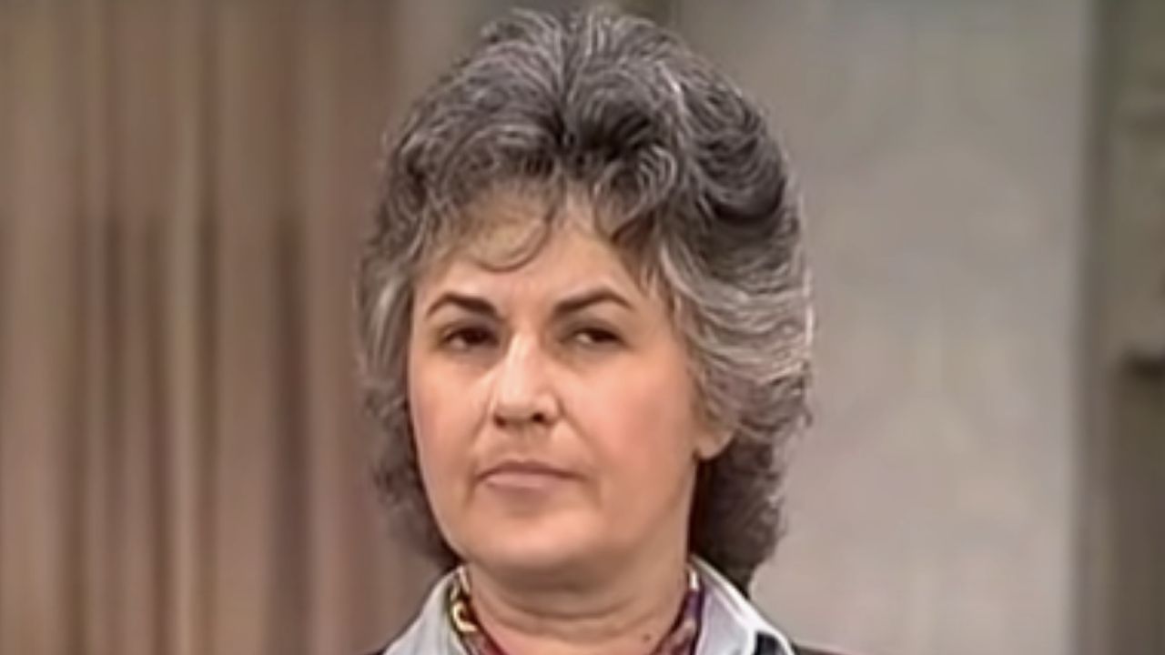 <p>                     Before Bea Arthur joined the <em>Golden Girls</em> cast, she was best known for her Emmy-winning performance as the title role of <em>Maude</em> from 1972 to 1978. The late actor originated the outspoken character on an episode of <em>All in the Family</em> in which she visits her cousin, Edith Bunker (Jean Stapleton), and butts heads with Edith’s husband, Archie (Carroll O’Connor).                   </p>