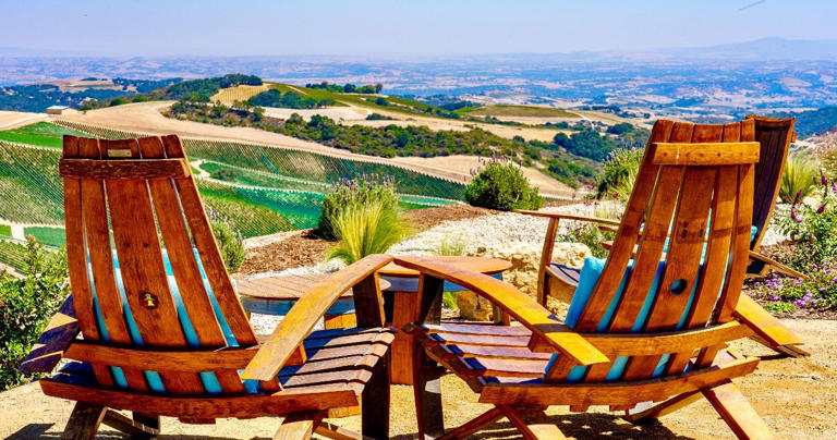10 Wineries In California Where You Can Stay The Night