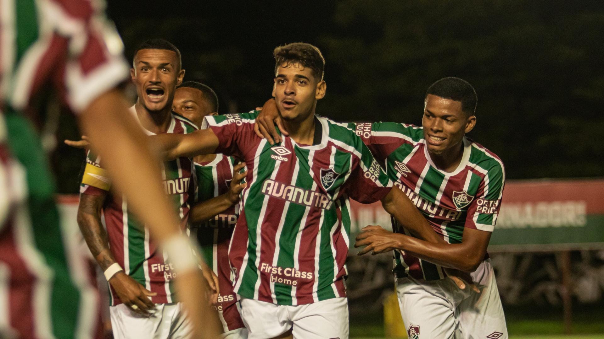 Onde Assistir A Volta Redonda X Fluminense Ao Vivo, Na Internet E Na TV ...