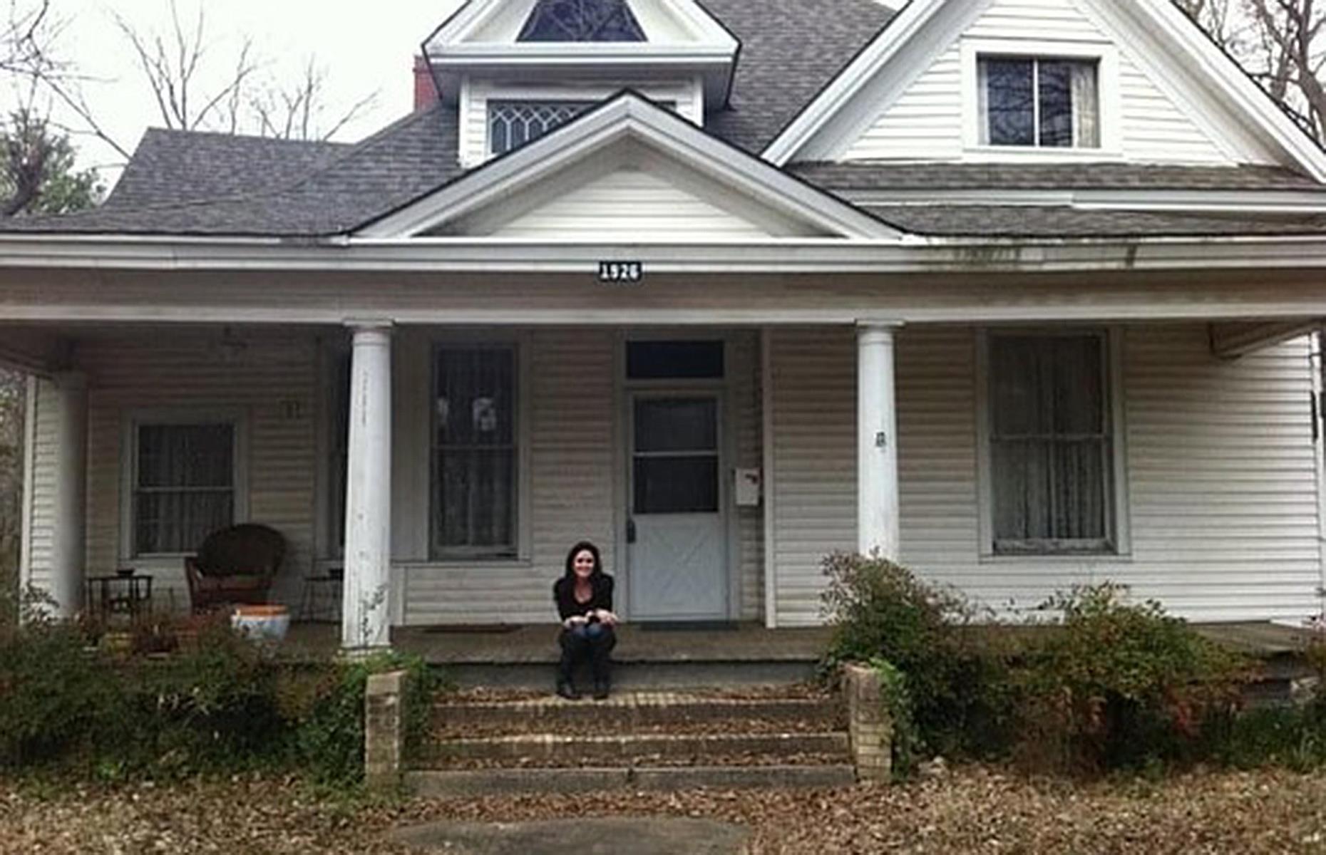 See This Stunning Victorian Fixer-Upper: Before And After