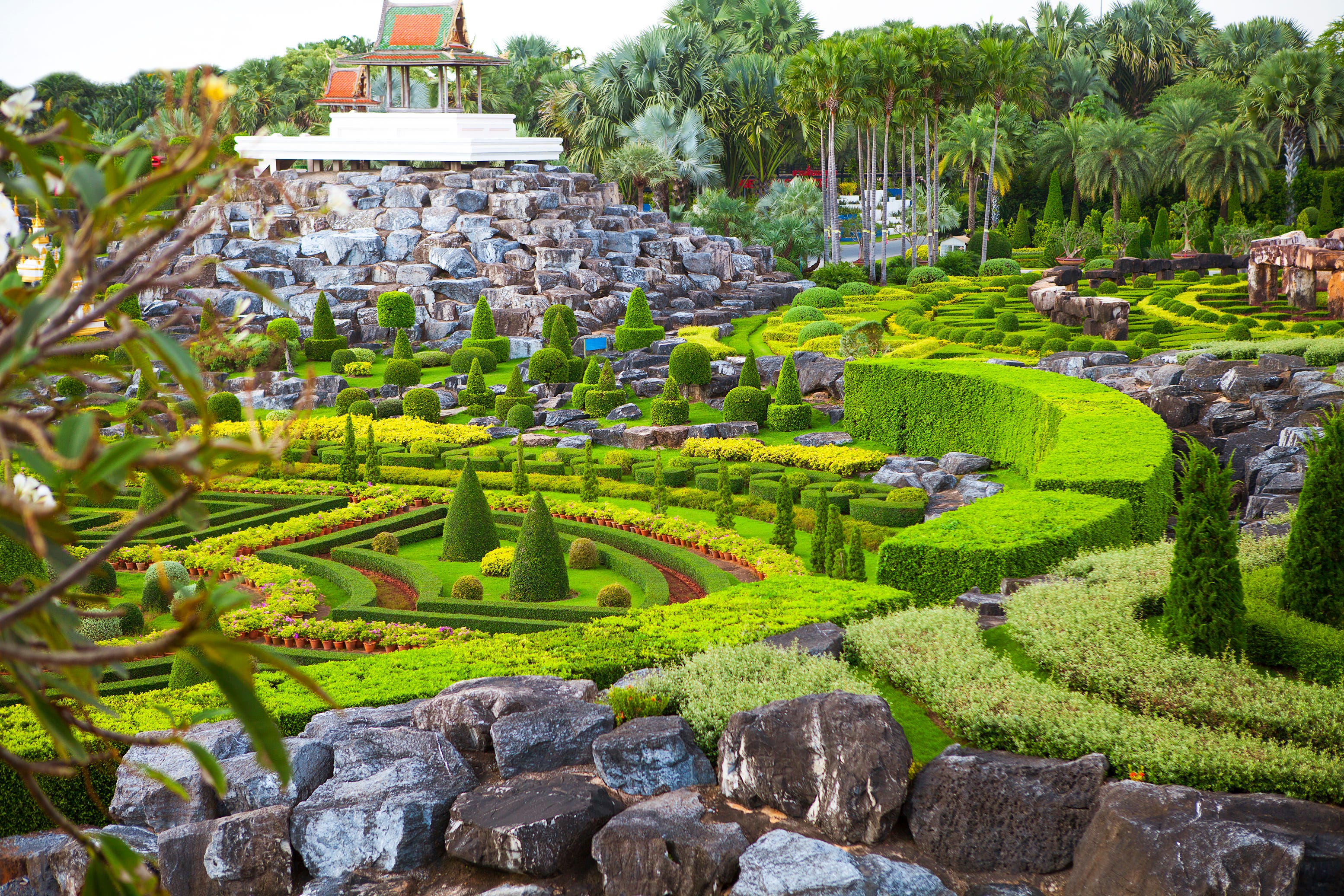 25 of the most unique gardens around the world