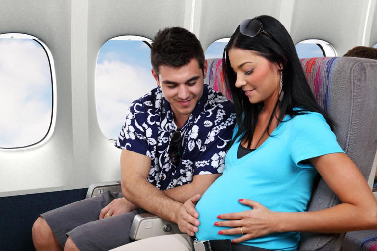 Miracle at 30,000 Feet: What Happens When a Baby is Born During a Flight?