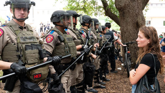 At least 20 arrested at University of Texas Israel-Palestine protests<br><br>