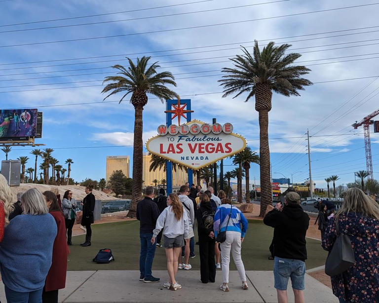 What can you expect on your first trip to Las Vegas, besides gambling, expensive drinks, and extravagant hotels? I've got all the tips to help you out!