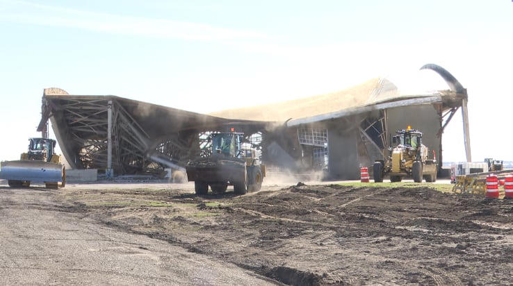 Bismarck Airport’s Hangar 5 demolished