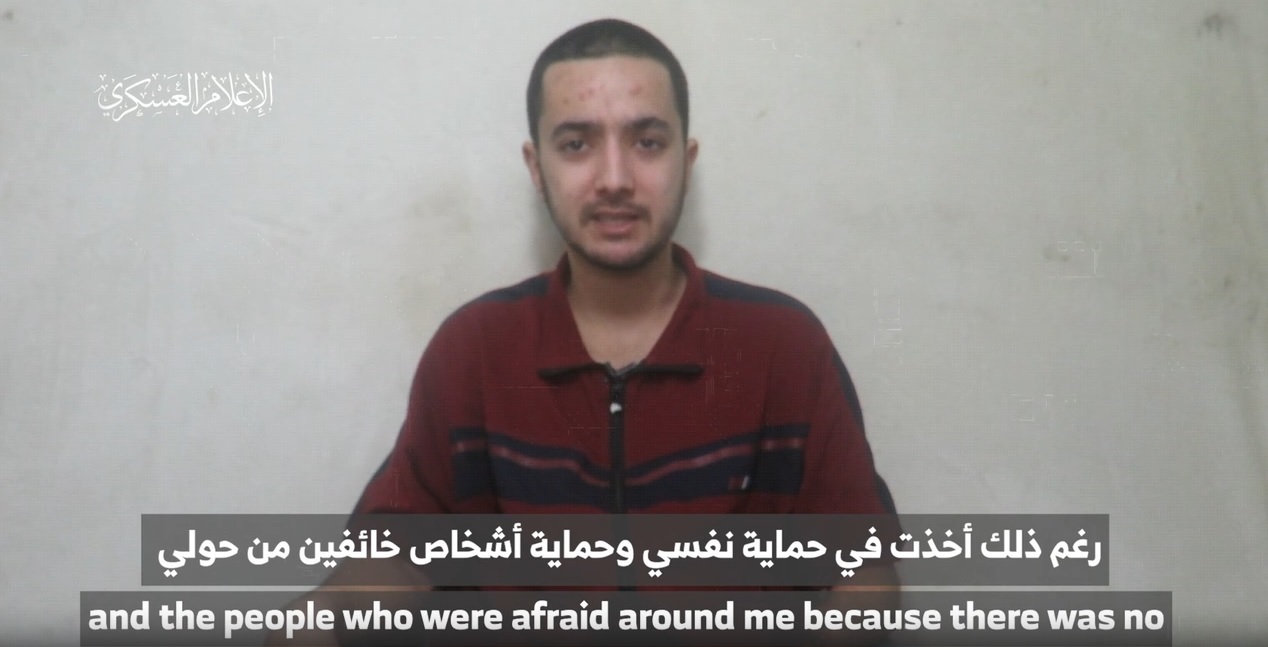 hamas publiceert video van gijzelaar: 'mogelijk onder dwang'