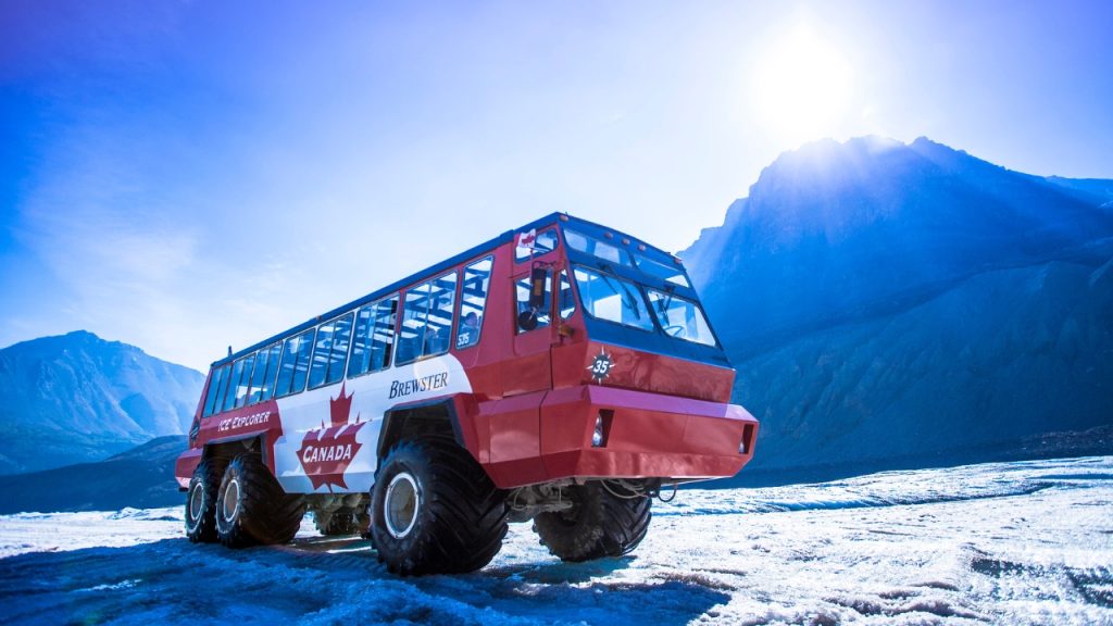 <p>Embark on a scenic drive along the <strong><a href="https://icefieldsparkway.com/">Icefields Parkway</a></strong>, one of the most breathtaking routes in the world. This 140-mi (230-km) drive parallels the Continental Divide and showcases glaciers, turquoise lakes, and towering mountain peaks at every turn. Tour the legendary Columbia Icefields on a Brewster bus and marvel at the awe-inspiring beauty of the Canadian Rockies.</p>