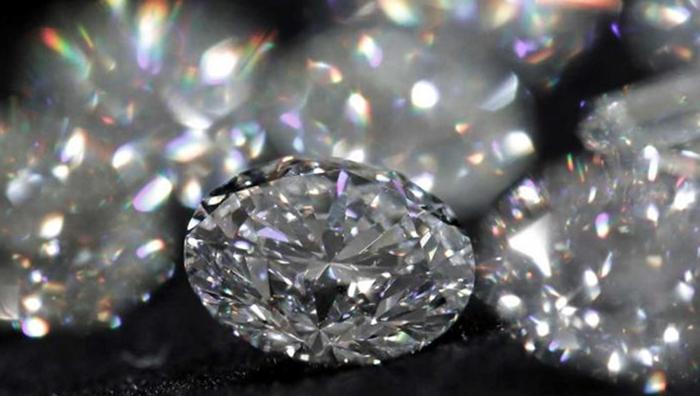 milyarlarca yılı unutun... bilim insanları sadece 150 dakikada elmas üretti