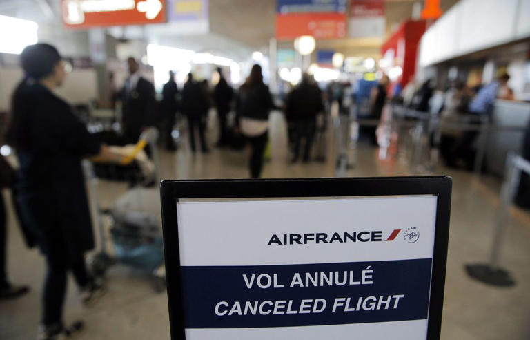 Un vol annulé lors d'une grève à l’aéroport Paris-Charles-de-Gaulle (illustration).