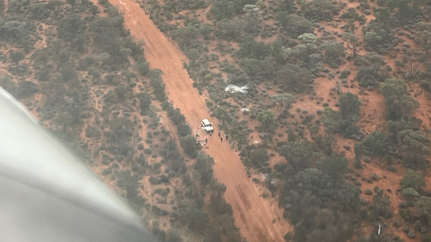 police planning rescue group of stranded travellers in flooded wa outback