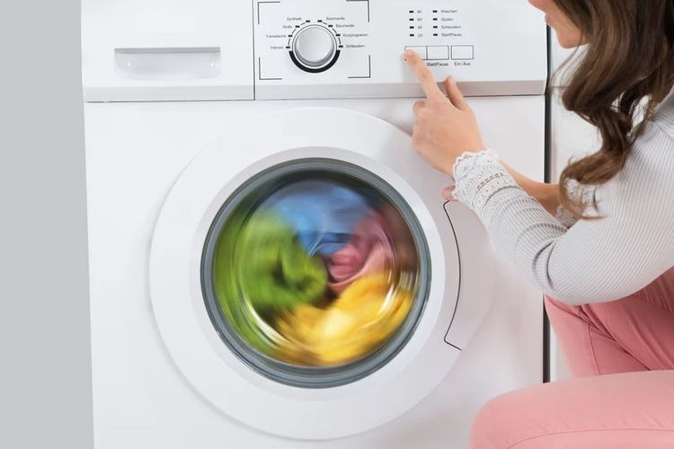 5 kebiasaan di rumah yang paling boros air, no. 1 ternyata bukan mesin cuci tapi ada di kamar mandi