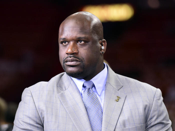 shaquille o'neal implores angel reese to 'stop reading comments' after emotional reaction to charles barkley rant