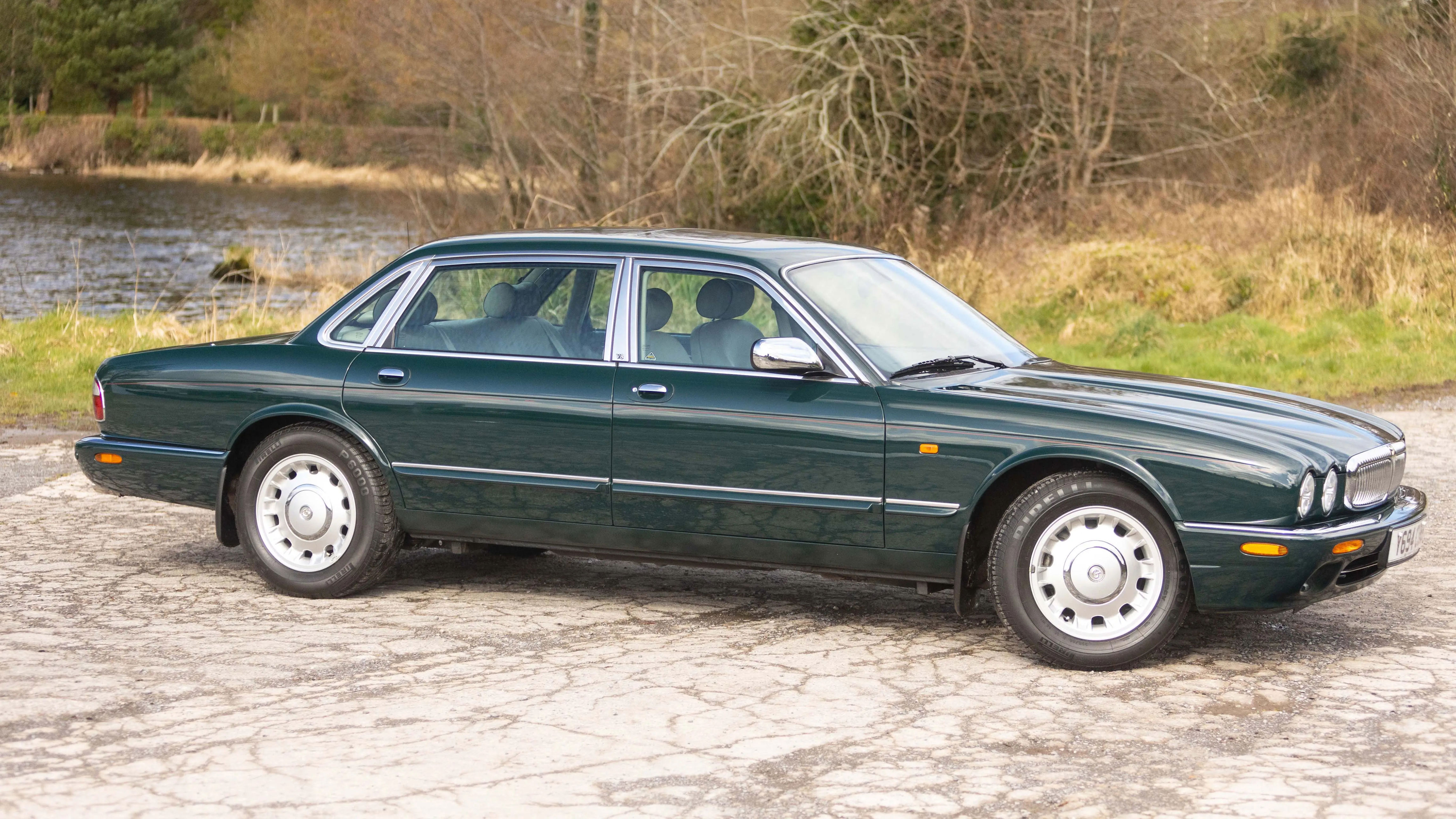 queen elizabeth ii's old 16k-mile daimler majestic is currently up for sale