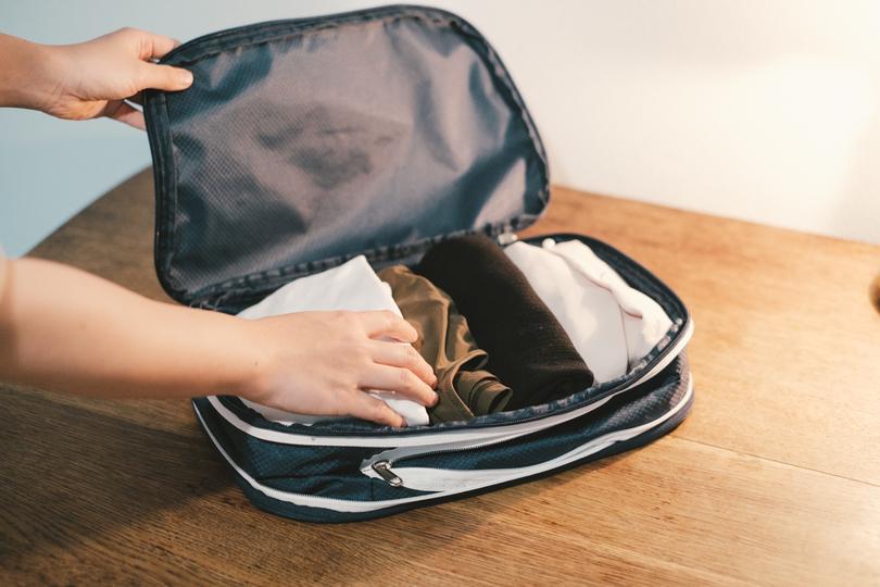旅行のパッキングは「布製の圧縮袋」が正解だった。一年半使い続けてみて分かったこと