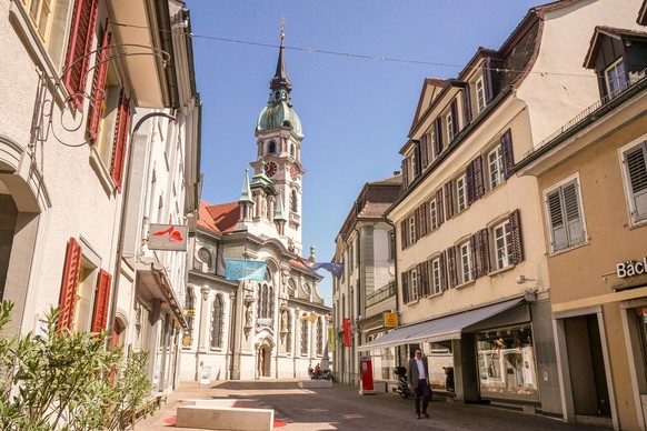 9 schweizer altstädte mit charme, die du unbedingt besuchen solltest