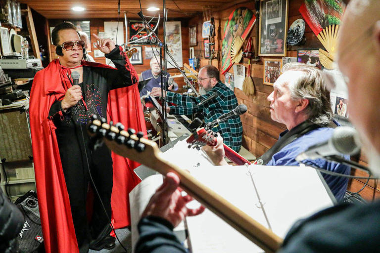 Hunka hunka: Elvis Challenge returns to Historic Everett Theatre May 4