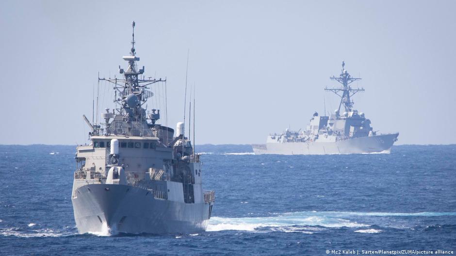 buque griego de guerra derriba un dron en el golfo de adén