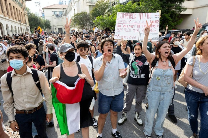tuntutan demonstran pro-palestina di kampus top seantero as