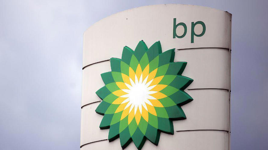 Four protesters arrested at BP conference
