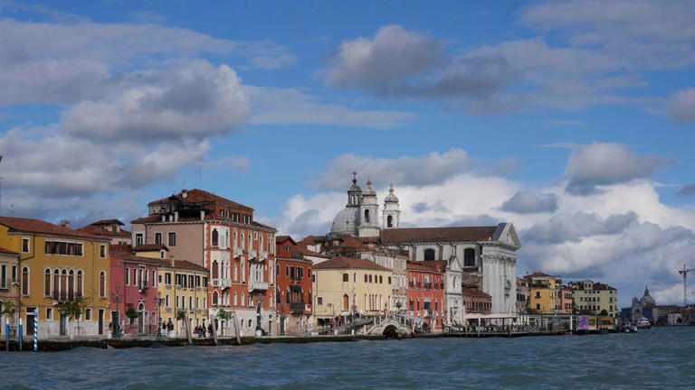 Venice Residents Protest Entry Fee For Tourists Amid Concerns City Will Turn Into A ‘Theme Park’