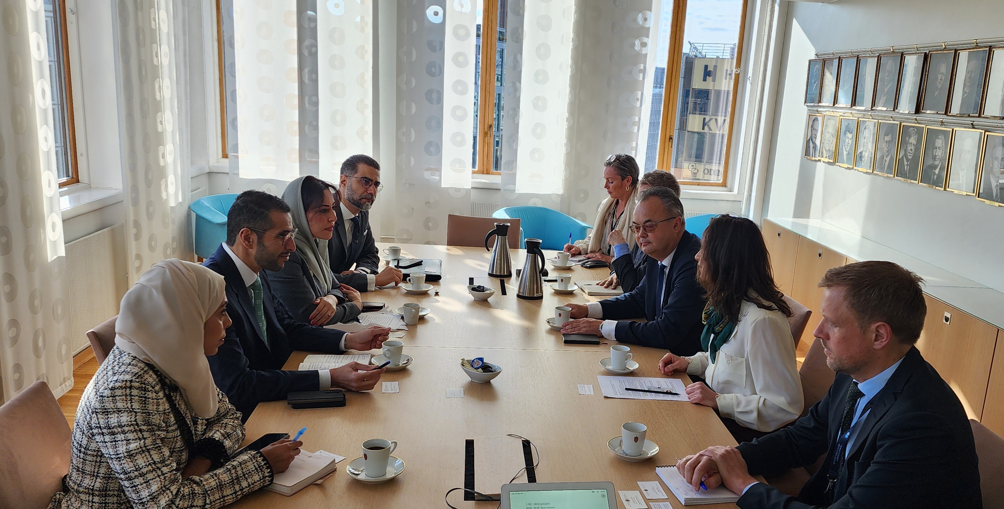 assistant minister of foreign affairs for energy and sustainability affairs leads uae delegation in a visit to norway