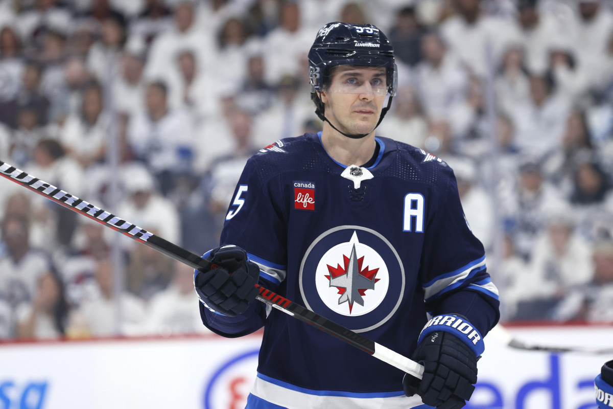 jets star gives big praise to avalanche's top players
