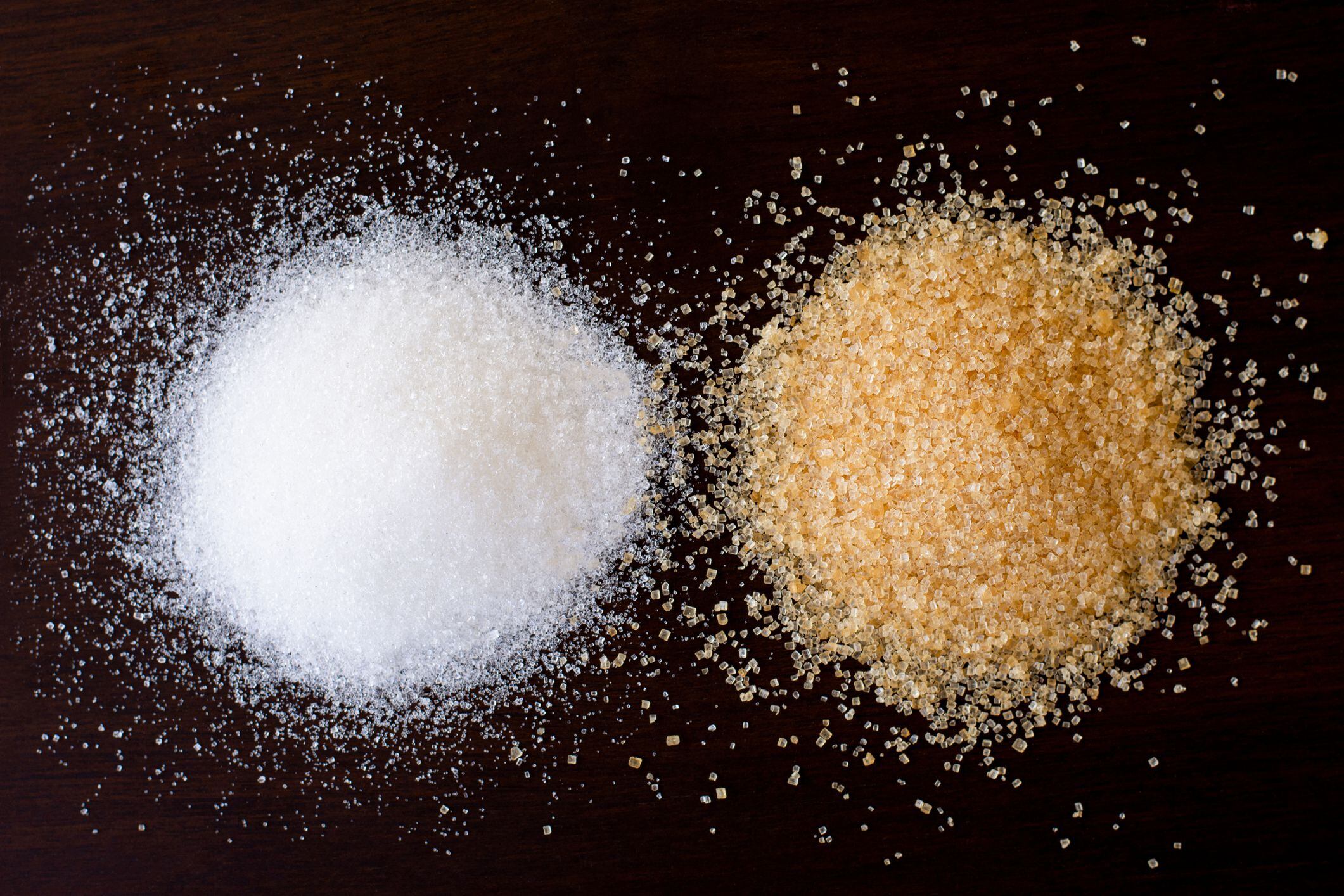 ¿en qué se diferencia el azúcar blanco y el moreno? para esto sirve cada uno