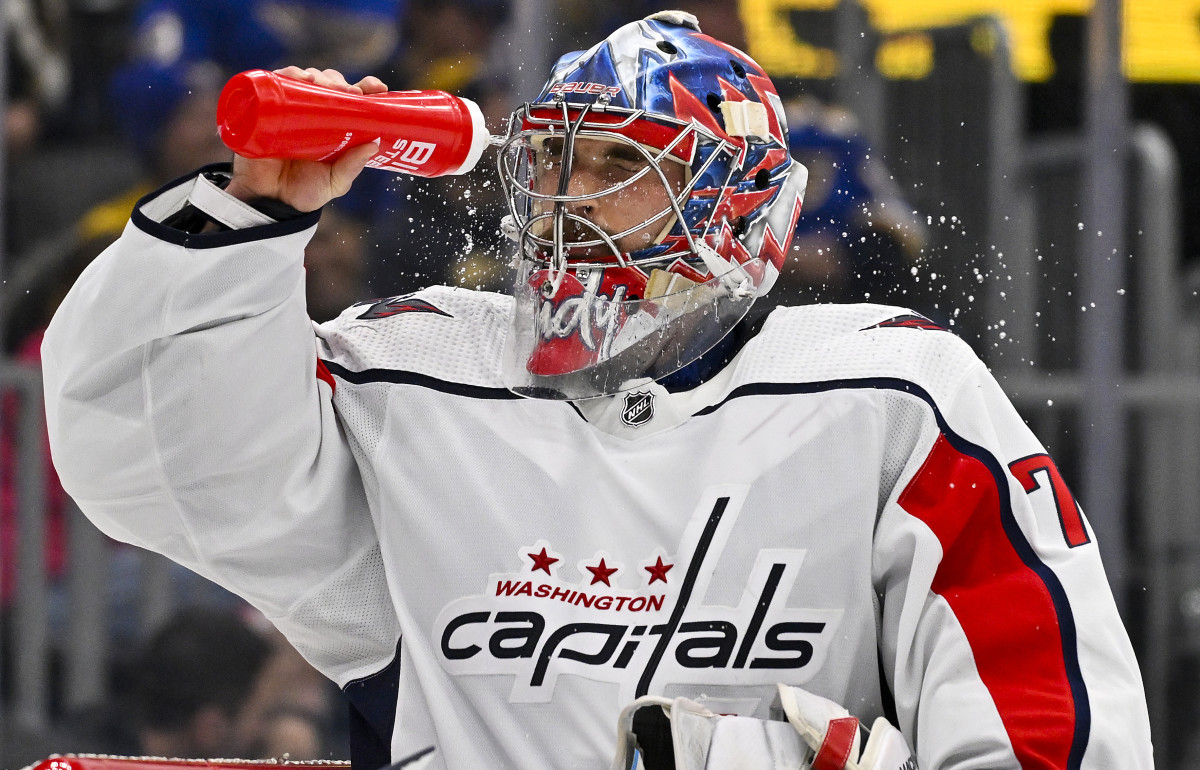 Capitals Not Worried About Charlie Lindgren, But Goalie Taking 'A Lot ...