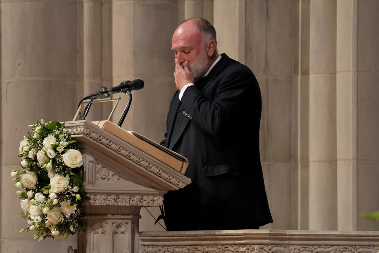 Aid workers killed in Israeli strike honored at National Cathedral; Andrés demands answers