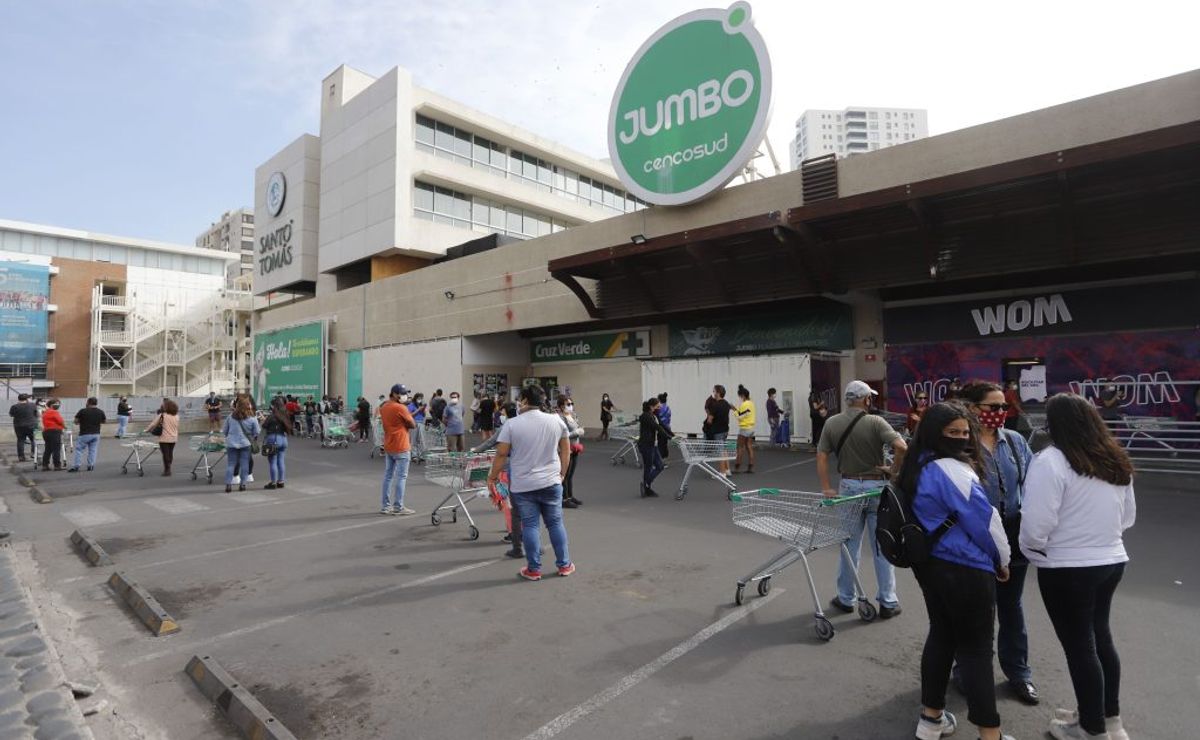 ¿abrirán los supermercados y malls el 1 de mayo? se viene nuevo feriado en chile