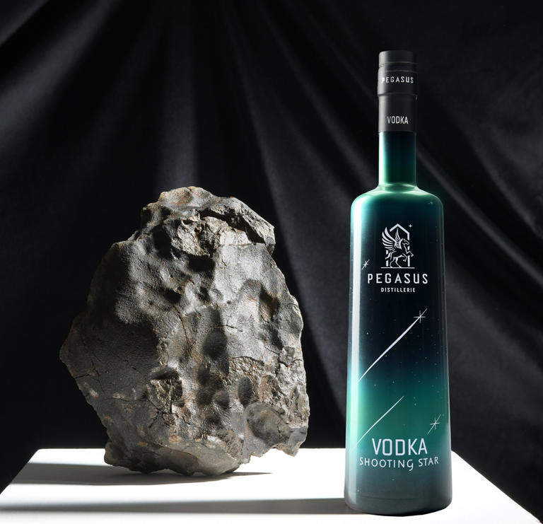 Pegasus Distillerie Hits the Ground Running With Meteorite-Aged ‘Shooting Star’ Vodka