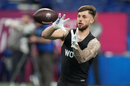 San Francisco 49ers Reach For WR At No. 31; Brandon Aiyuk, Deebo Samuel Trade Appears Likely<br><br>