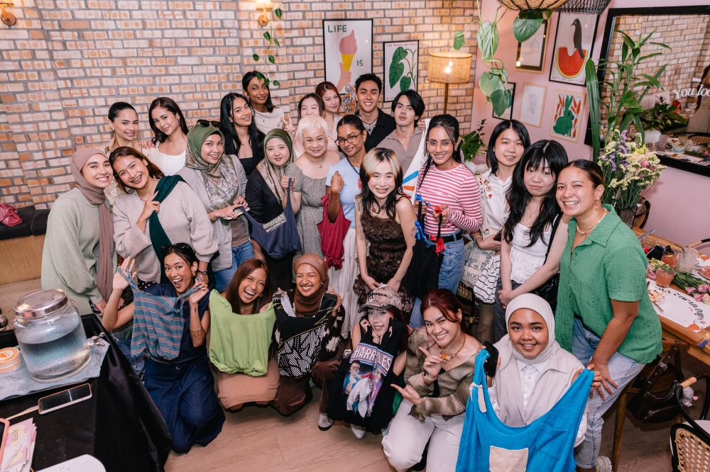 shopping platform zalora hosts upcycling workshop and vegan lunch as a step towards sustainability