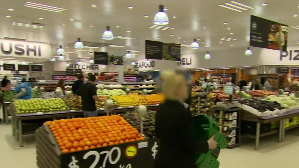 woolworths cops big fine over leave underpayment bungle