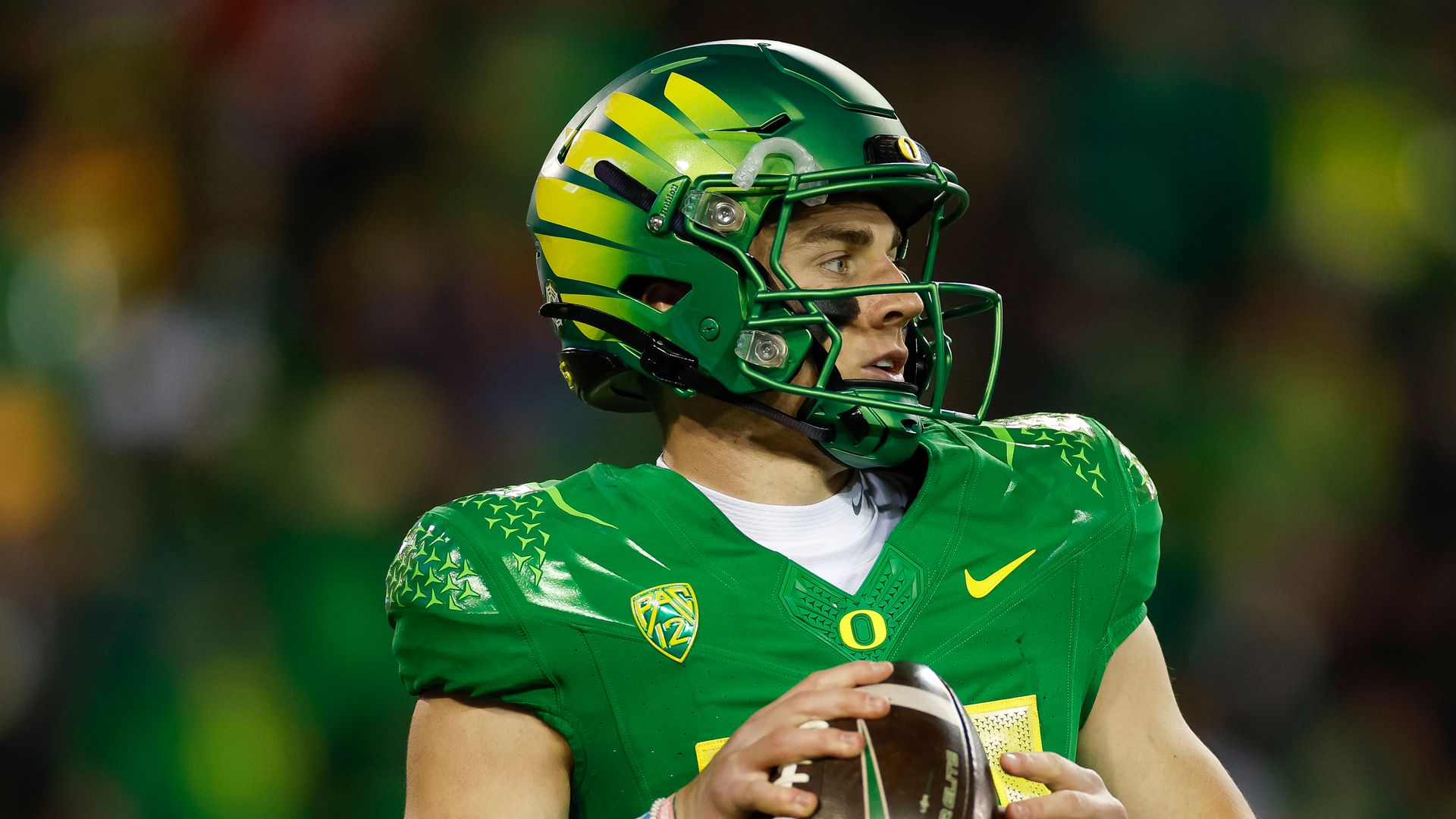 Denver Broncos Select Oregon QB Bo Nix With Their 12th Overall Pick In ...