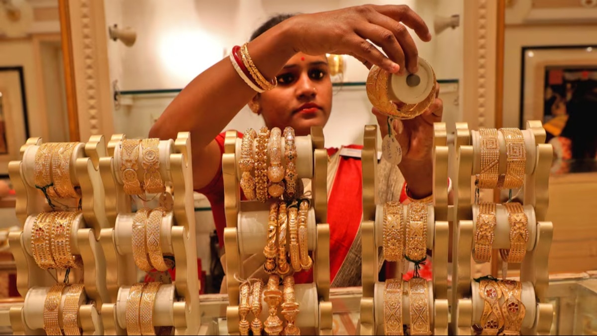 gold, silver price today, april 26, 2024: precious metals record hike on mcx