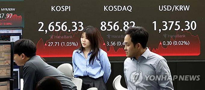 Seoul shares rise 1 pct on tech, financial gains despite overnight U.S. losses<br><br>