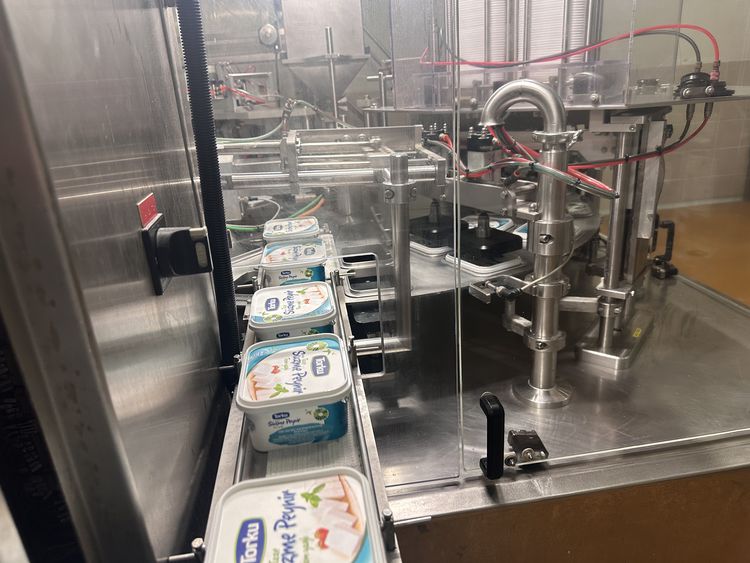 çiftçi kuruluşunun tesislerinde üretilen süt ve süt ürünleri 15 ülkeye ihraç ediliyor