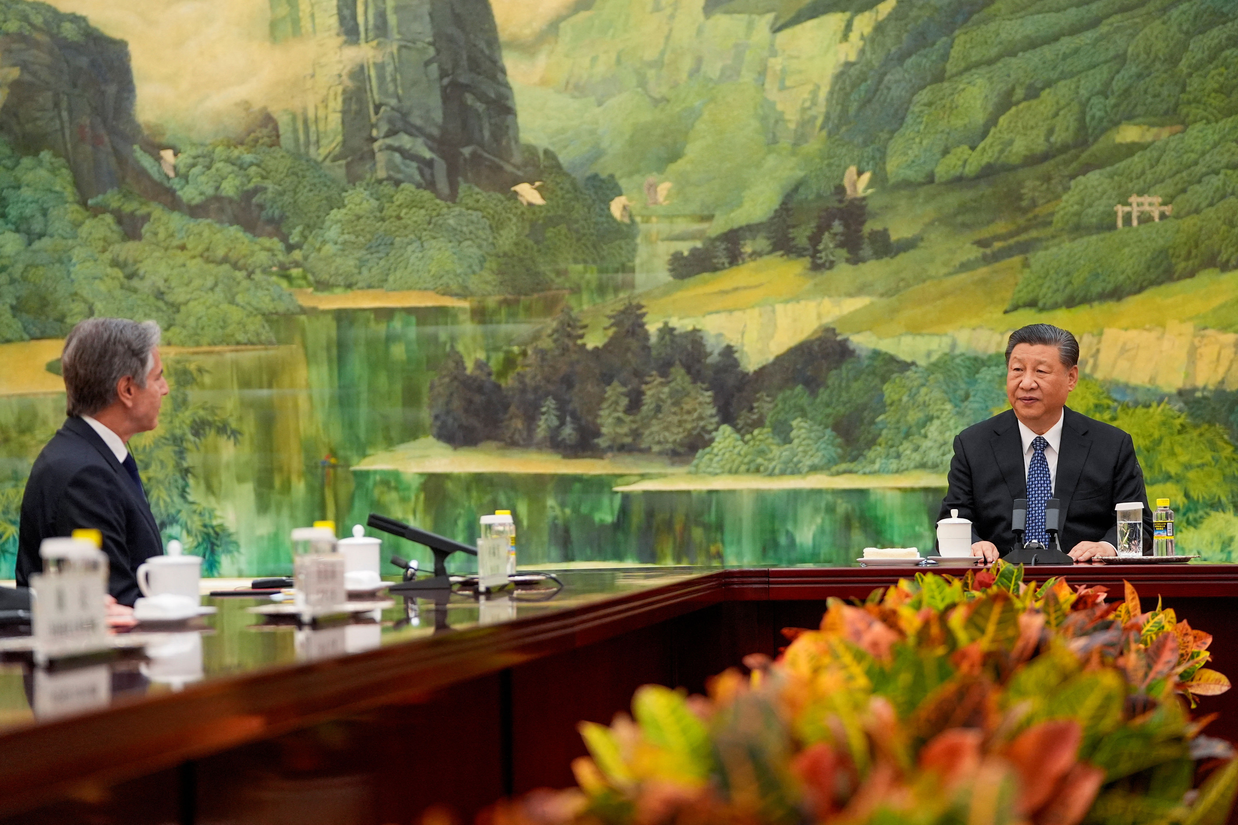 συνάντηση σι – μπλίνκεν στο πεκίνο: ηπα και κίνα πρέπει να είναι εταίροι, όχι αντίπαλοι
